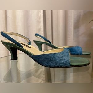 Hype blue dyed animal fur kitten heels